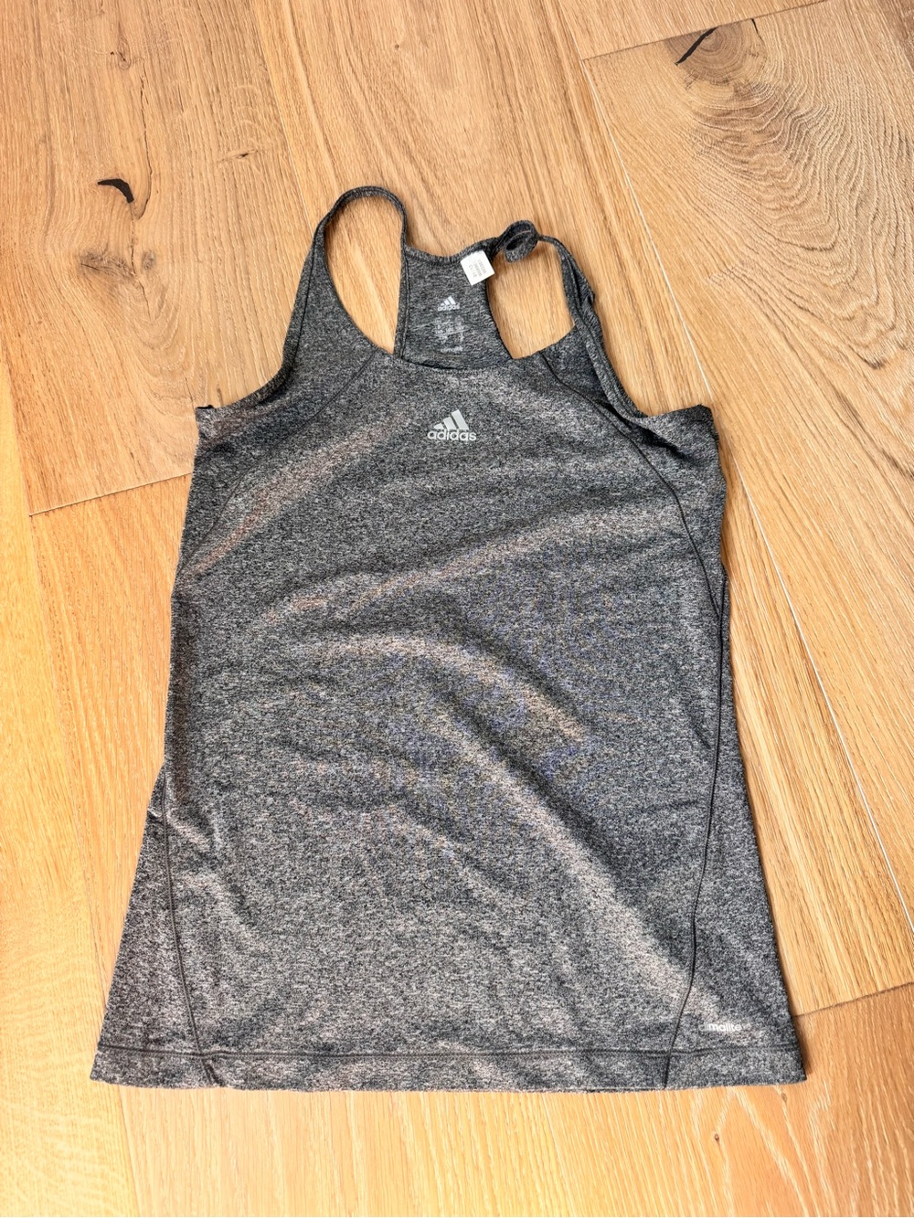 Adidas tank